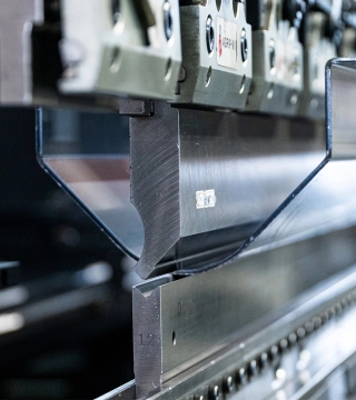 ベンディング(曲げ)加工